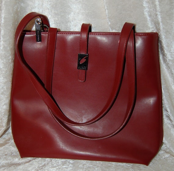 Guess Burgundy Leather Handbag Top Handle Bag Pur… - image 1