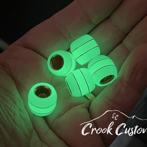 Neutral Green Glow In The Dark Sheet image 4