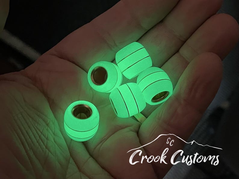 Neutral Green Glow In The Dark Sheet image 4