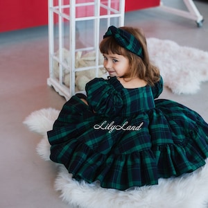 READY TO SHIP- Green Tutu Toddler Xmas Outfit, Plaid Christmas Baby Girl Gown, Photoshoot Costume, Winter Holiday dress, Short Puffy Sleeve