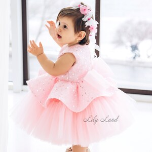 Baby frock pink colour discount