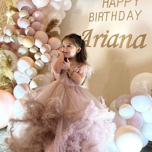 Vestido de primeiro aniversário, cappuccino, vestido de menina, vestido de primeiro aniversário, penas de avestruz, vestido de bebê deslumbrante para festa de aniversário