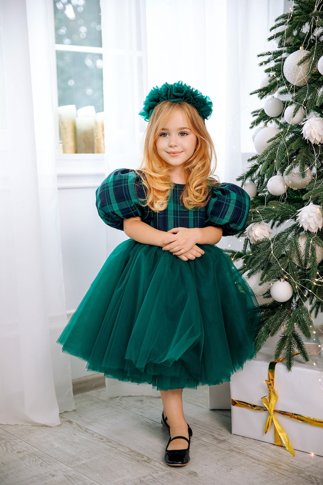 black mini dress holiday Fuku-wa-uchi Green Velvet Girls Holiday Dress 3t / Green main image 0