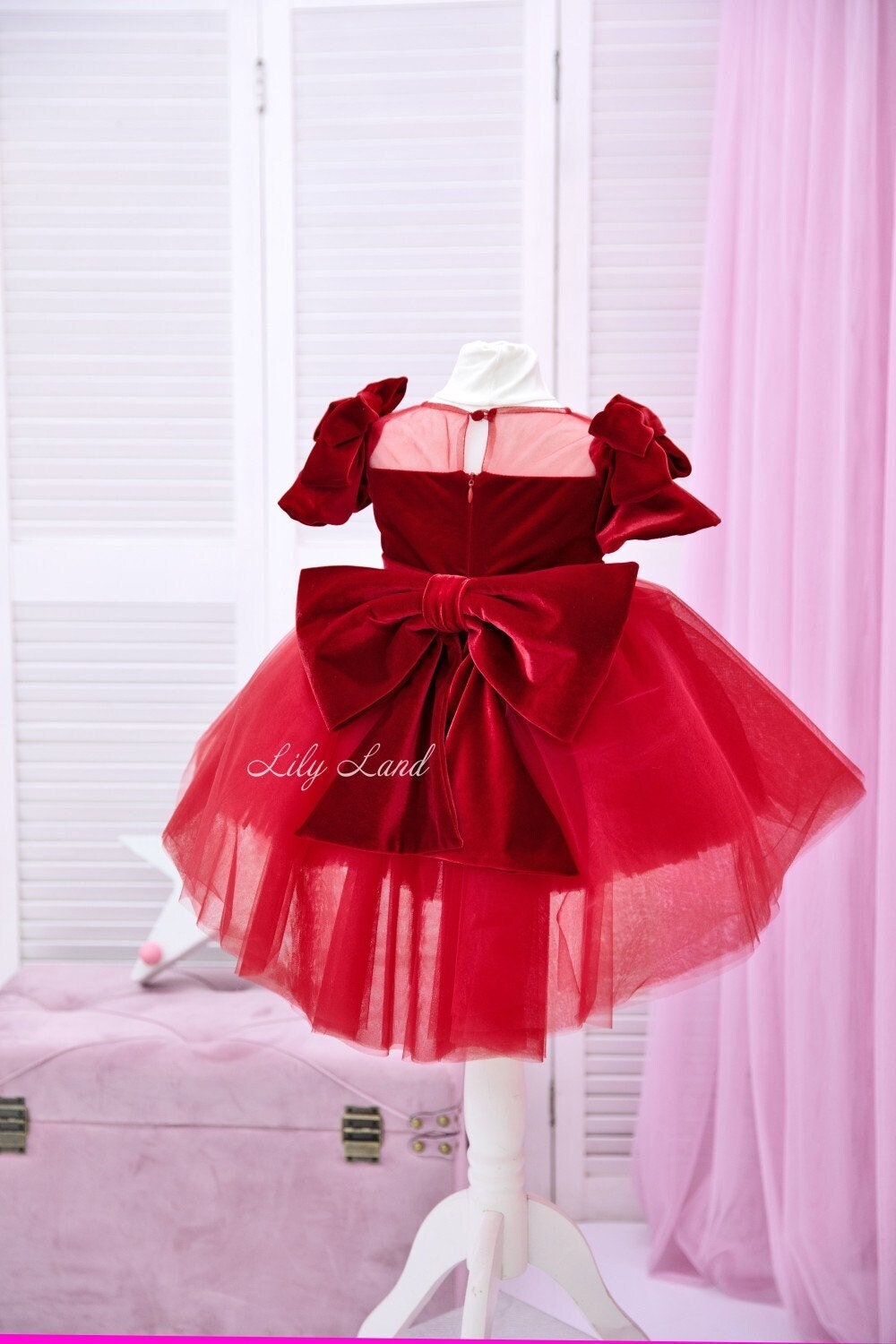 Big Red Bow Dress 
