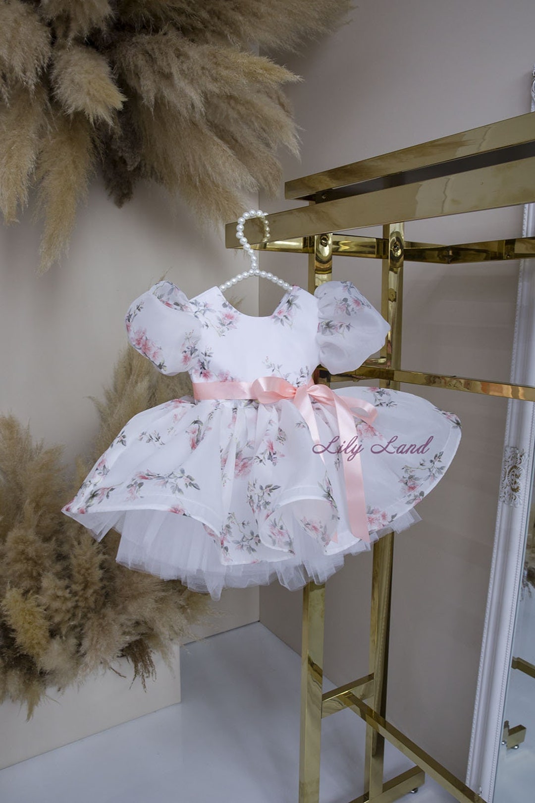 1st birthday dress. Baby girl dress. Birthday dress. 3d flowers dress. For special occasion