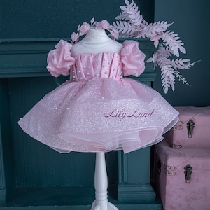 strapless open back dress Sunnypetal Long Princess Puffy Tulle Floral Appliques Flower Girl Dresses  Ball Gown with Beading main image 1