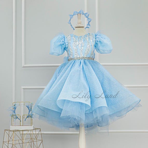 green emerald velvet dress Amazon.com: Spring of Sale Dresses Kids Toddler Girls Sequin Dress  Sleeveless Party Formal Graduations Fancy Tween Girls Bridesmaid Evening  Dresses (Blue, 3-4 Years): Clothing, Shoes & Jewelry main image 1
