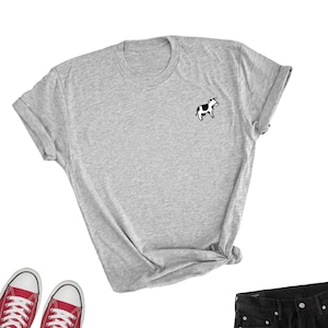 Cow Funny T-Shirt, Cute Fun Cow Icon Top, Fun Cute Cow T-Shirt, Gift for Vegetarian, Cow Lover Gift, Vegetarian Tee, Vegetarian UNISEX Shirt