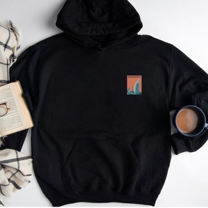 United Arab Emirates Hoodie, UAE Jumper, Gift for UAE Lover, United Arab Emirates Hoodie UNISEX Hooded Sweater, Gift for Dubai Uae Friend