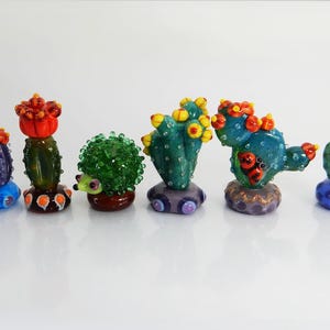 Cacti Lampwork Set of 6, Mini cactus Murano glass beads, Art Glass Sculpture