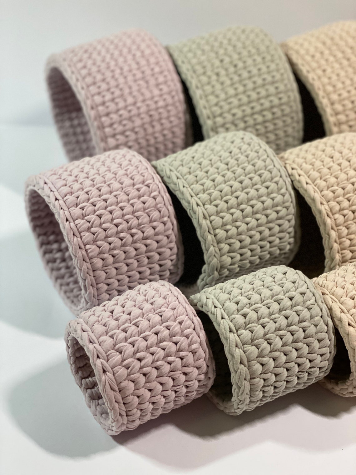 3er Set rund in Puderfarbe calm pink gestrickte Körbe von | Etsy