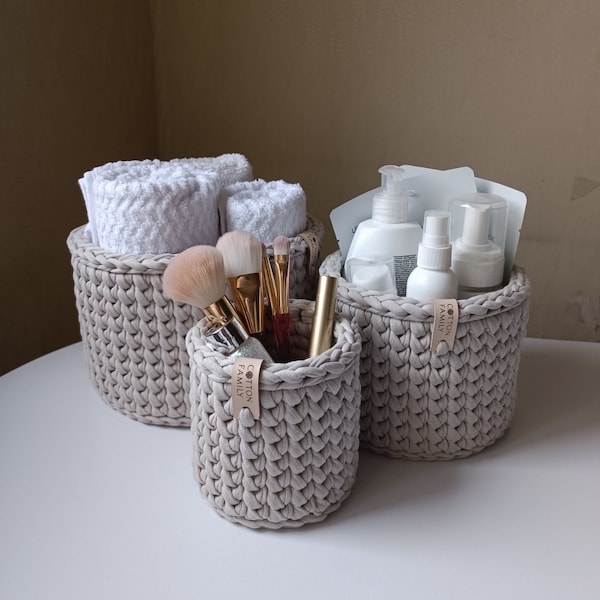 Set of 3 Baskets for Home Organization and Decoration.Bathroom Storage. Baby Room Organizer. Housewarming Gift.  Korb gehäkelt