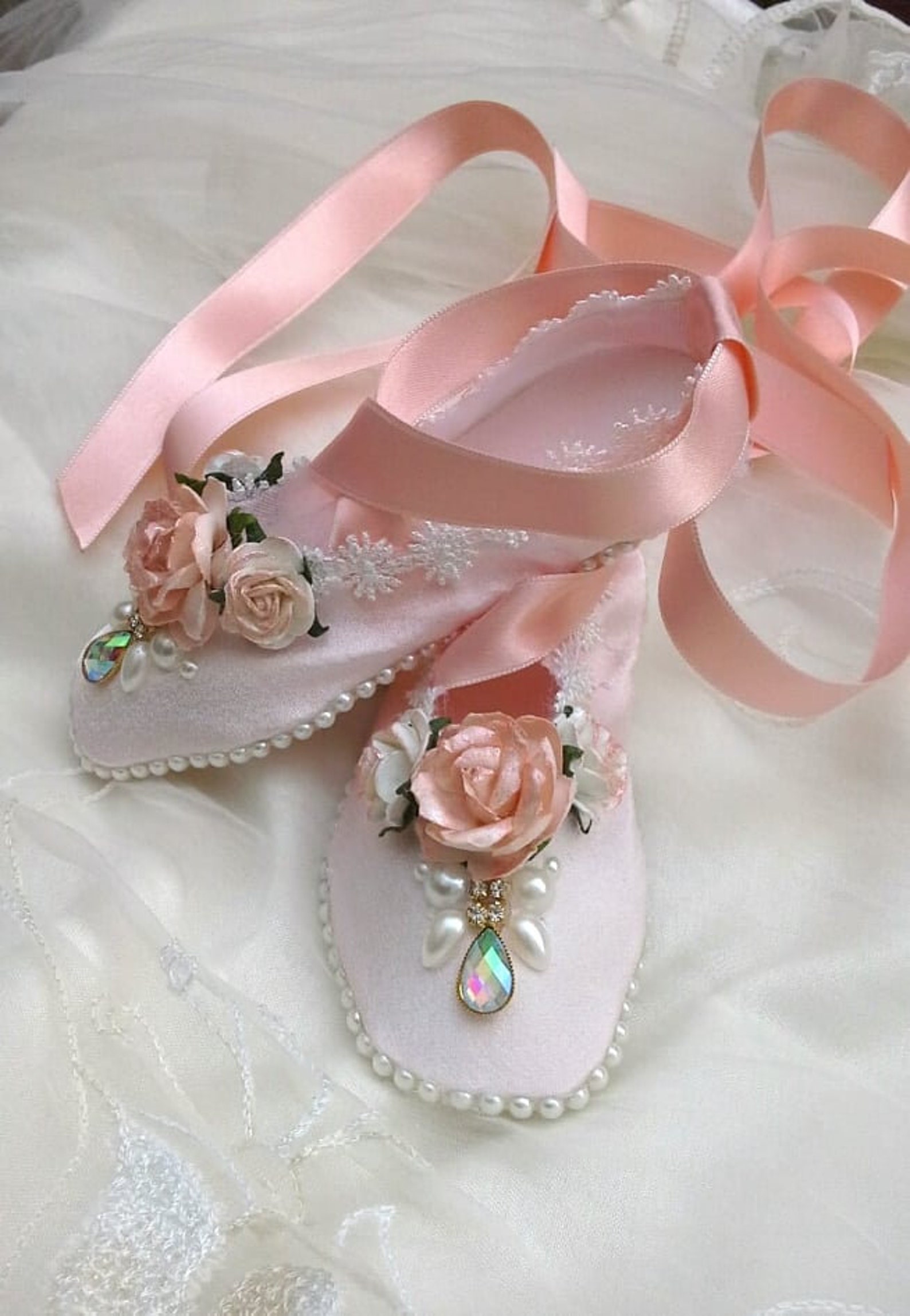 decorated pointe shoes, ballet shoes, decorated ballet slippers, decorative ballet shoes, shabby chic, ballet dancing shoes,gift