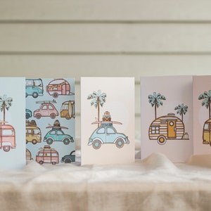 Auto Wenskaarten | Multi Card Pack | 5 Card Pack | Auto's | Strandavontuur | Verjaardagskaart voor jongens | Leeg binnenkant | A6 formaat | Kaart & Envelop