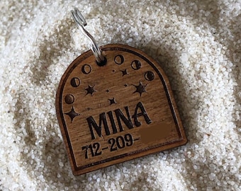 Moon Pet Tag