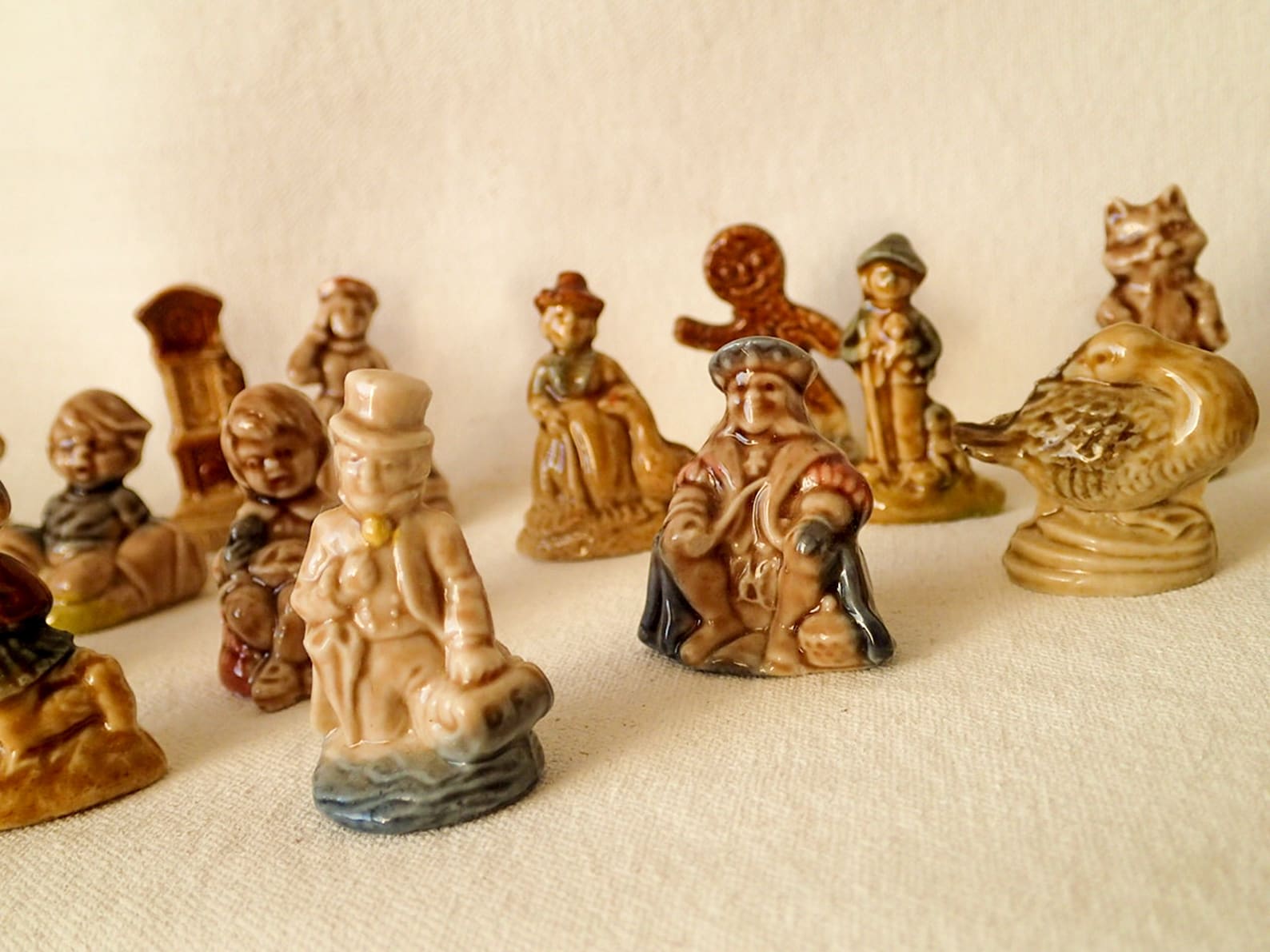 Vintage Wade Porcelain Figurines Wade Nursery Rhyme Set Red Etsy Canada