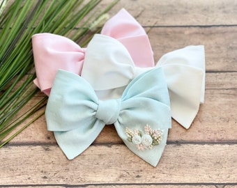 ToddlerKid Face Mask 3.5 Pinwheel Bow GirlsAdult Twist Headband 5\u201d Bow Easter Peeps