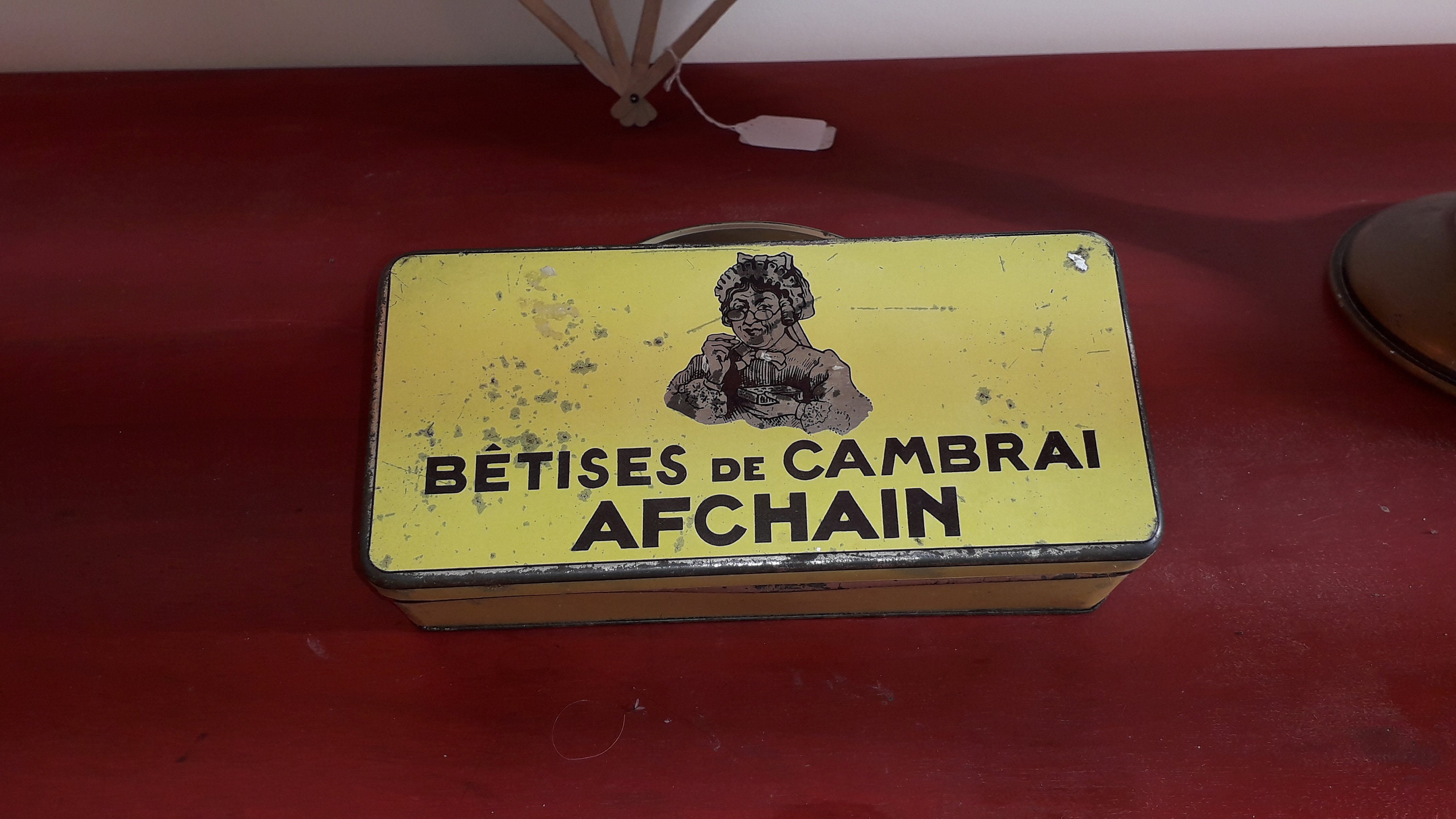 Vieille Boite Confiserie Bétises de Cambrai