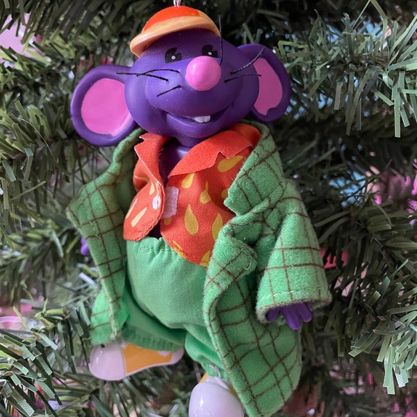 Rat in a hat. Bananas in pyjamas. 1996. 90s toy. Christmas tree decoration. Christmas decoration. Kitsch decoration.