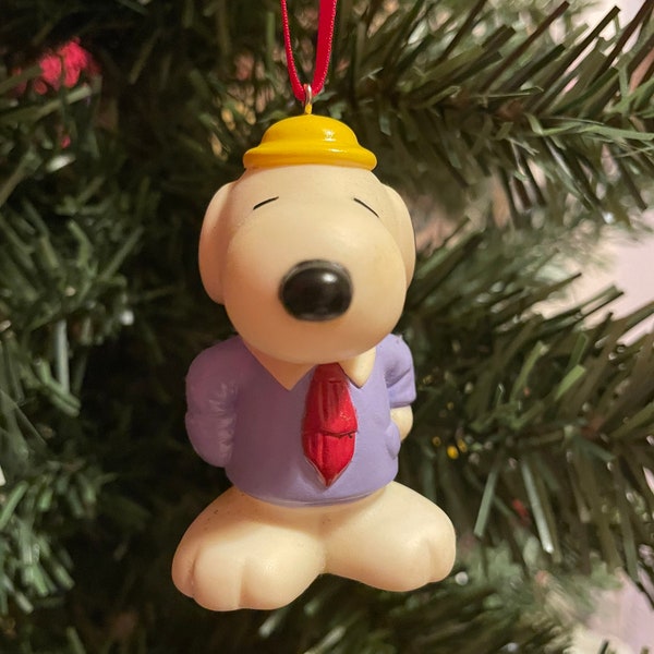 France. Snoopy. Snoopy dans le monde entier. Snoopy dans le monde des objets de collection. Cacahuètes. Décoration d'arbre de Noël. Décoration d'arbre de Noël.