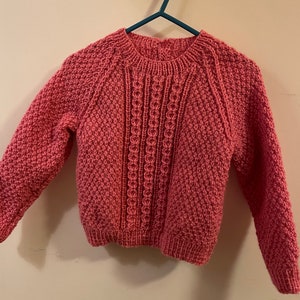 Girls hand knitted jumper. 1-2 years clothing. Homemade jumper. Girls clothing. Handmade jumper. Knitted jumper. Woollen jumper. Soft jumper