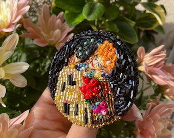 Brooch Klimt Gustav art painting "kiss"