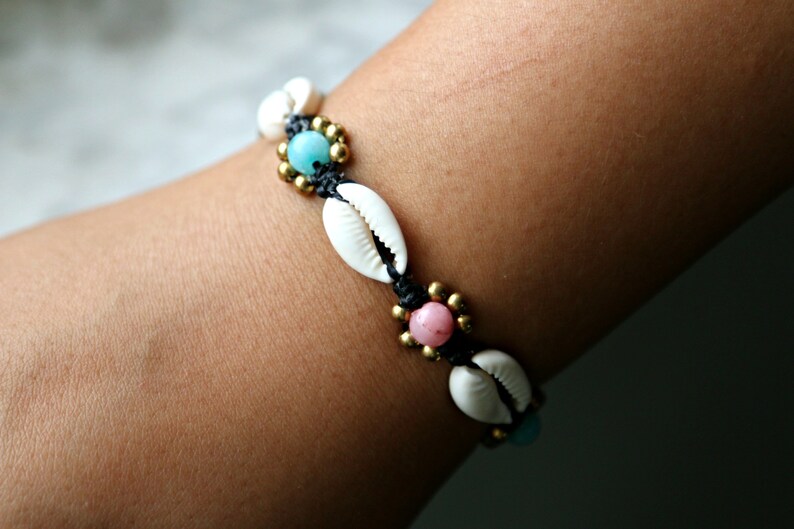 Cowrie sea shell with pastel beads beach bracelet