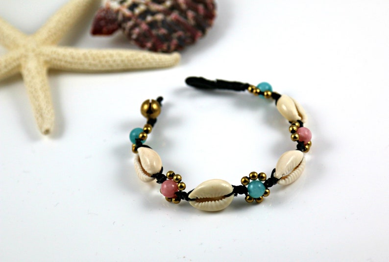 Cowrie sea shell with pastel beads beach bracelet