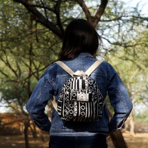 lululemon back to class backpack for sale Delta Gamma Everywhere 22L With an internal laptop Justice Girls Unicorn Backpack Size:FGLT4000D-C 手提げ