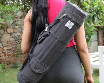 Bolsa para esterilla de yoga de algodón hecha a mano: múltiples bolsillos y correa ajustable.