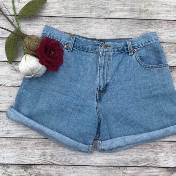 vintage levis mom shorts