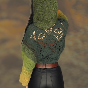 BATWING HOODIE | Crochet Pattern | Oversize Cropped Hoodie