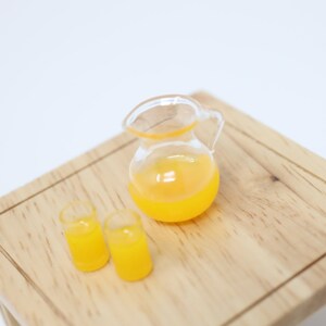 Dollhouse Miniature Orange Juice Set Miniature Lemonade Jug Miniature Kitchen Dollhouse Kitchen Miniature Breakfast 1:12 Scale Miniature