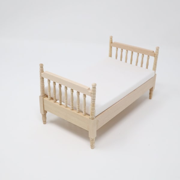 Dollhouse Miniature Unfinished Bed with Mattress Miniature Post Bed Dollhouse Bed 1:12 Scale Furniture