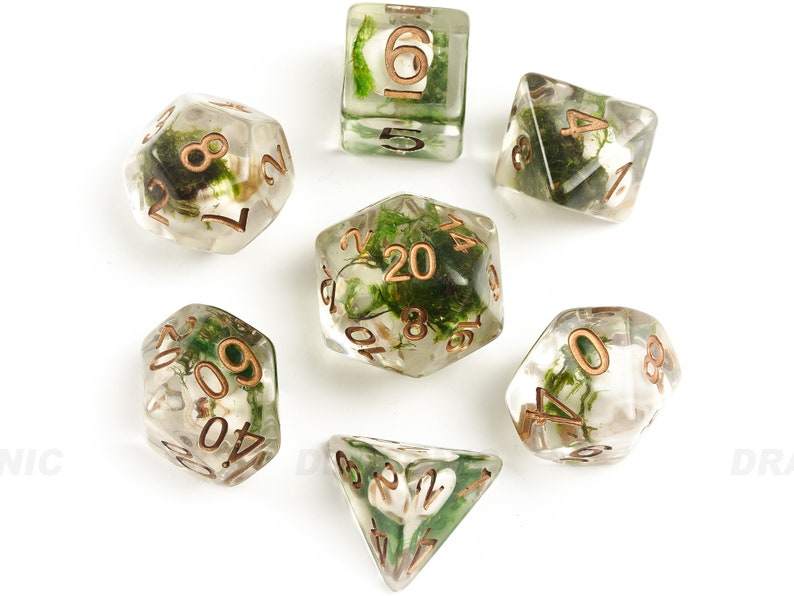 MOSSY  SKULL dnd Dice SEt for DUNGEONS and Dragons TTRpg, Polyhedral dice set for Tabletop Role Playing games for halloween 