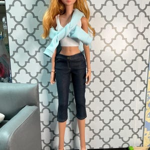 Smartdoll schwarz oder blau Stretch über capris