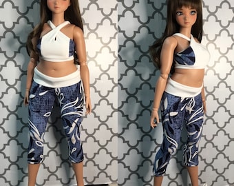 Smartdoll PEAR BODY set blue and white printed capris with sleeveless crop top