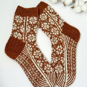 Handmade knitted fancy woman pretty Wool Socks size 7