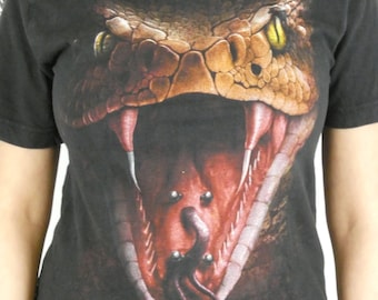 Vintage Grunge Tee || Gothic Snake With Tongue Piercing T-Shirt || Animal T-shirt