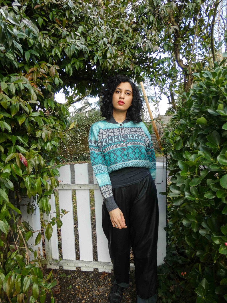 Vintage Teal Geometric Sweater Size M Pure Wool Sweater Vintage Sweater Cosy Women's Sweater // Winter Sweater image 9