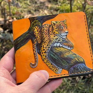 Cartera de leopardo, cartera de leopardo, guepardo, guepardo, tigre, cartera de animales, cartera de cuero tallado en 3D hecha a mano, cartera en relieve, cartera plegable
