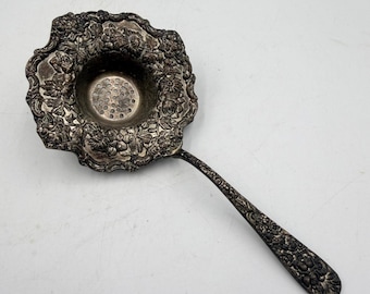 Godinger American Silversmiths Olde Bouquet Tea Strainer Repousse Floral 7"