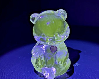 Fenton February Birthstone Bear Amethyst UV Glow Figurine Stamped Art Glass VTG