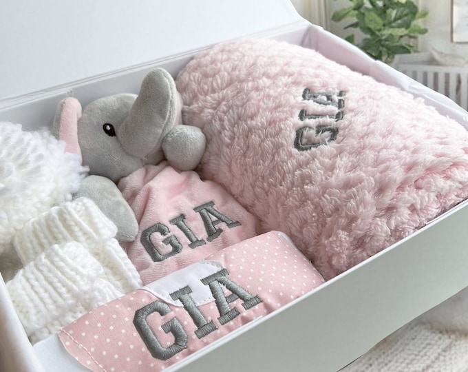 Baby Girl pink baby hamper, Gift set, personalised pink baby hamper, baby shower gift box, baby blanket set, newborn baby girl gift