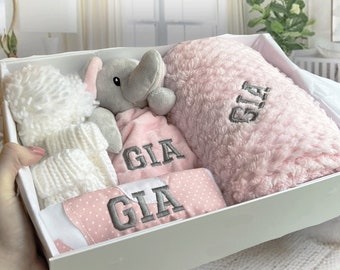 Baby Girl rosa Baby-Geschenkset, personalisiertes rosa Baby-Geschenkset, Babyparty-Geschenkbox, Babydeckenset, Neugeborenen-Baby-Mädchen-Geschenk