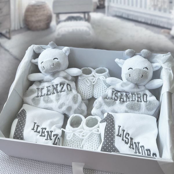 Twin Baby Gift Set, Giraffe Baby Gift, Baby Gift Hamper, twin baby shower, twin baby girls, twin baby boys, personalised twins baby gift