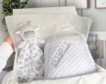 Personalised newborn blanket and comforter gift set, embroidered baby blanket, grey giraffe comforter, new baby gift, gift for newborn baby