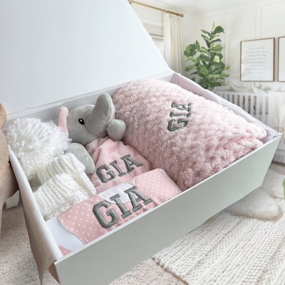 Baby Girl pink baby hamper, Gift set, personalised pink baby hamper, baby shower gift box, baby blanket set, newborn baby girl gift