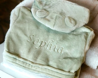 Personalised Sage bath robe, baby hooded dressing gown, green sage fleece dressing gown, personalised Kids bath robe, boy girl bath robe