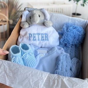 New baby boy gift, baby boy gift set, baby boy hamper, unique newborn baby boy gift, new baby boy gift box, baby shower gift